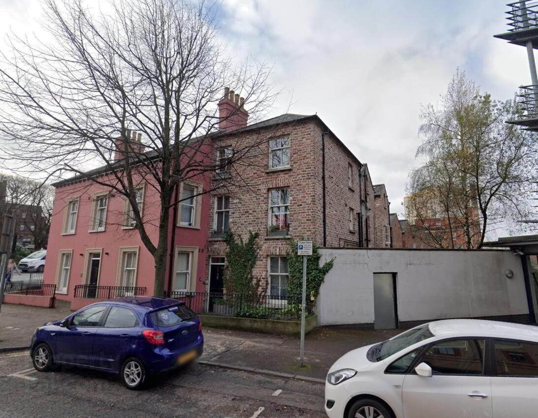 Belfast City Self Catering 3 Bedroom Town House Exterior photo
